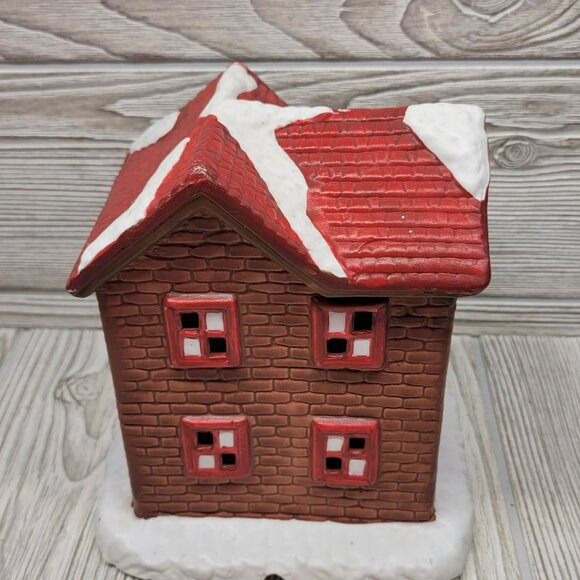 Christmas Village Illuminated House Home Lighted‎ Windows Red Roof Wreath Vtg - Picture 4 of 7